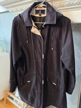 London Fog black 3 season cropped trench coat medium